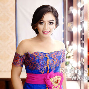 rias adat Bali