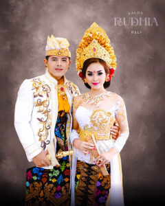 rias pengantin Bali